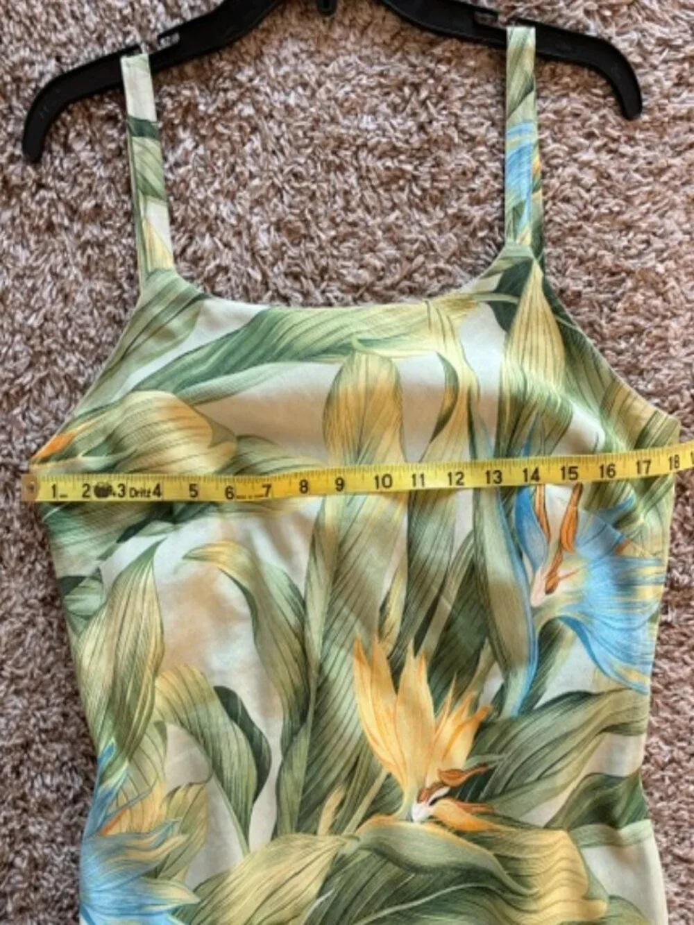 Tommy Bahama silk/linen size 14 dress, great condition